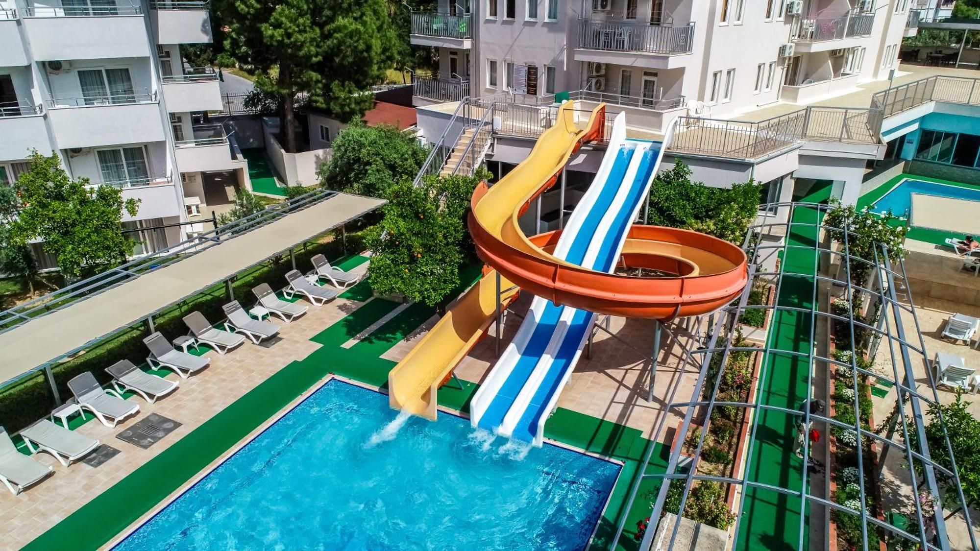 Catty Cats Garden Apart Otel Side